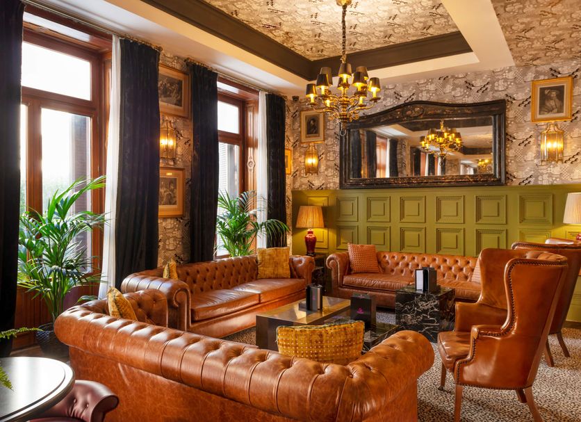 Lounge Photo