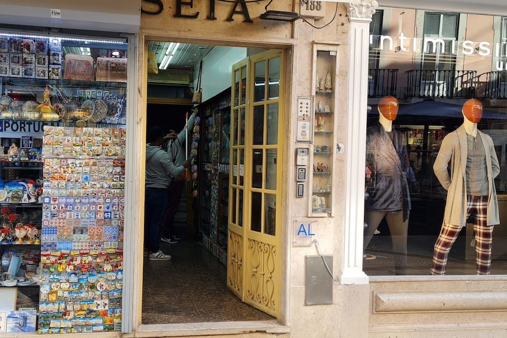 Shop