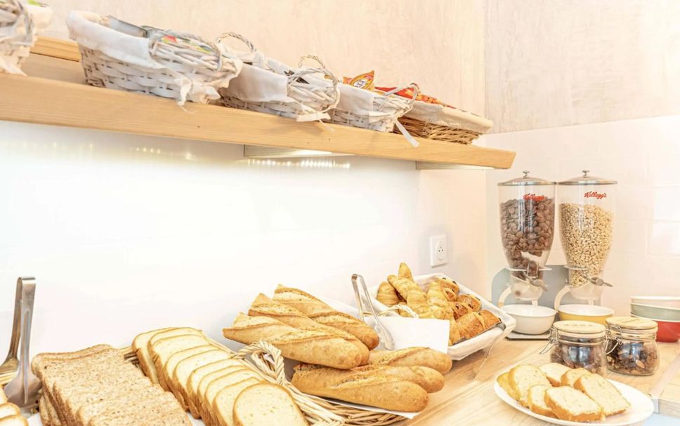Buffet Photo