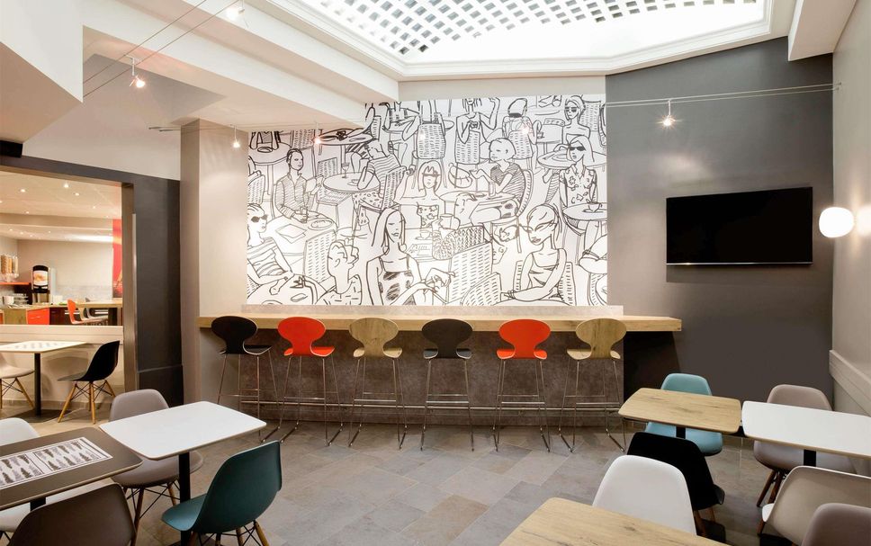 Restaurant Photo