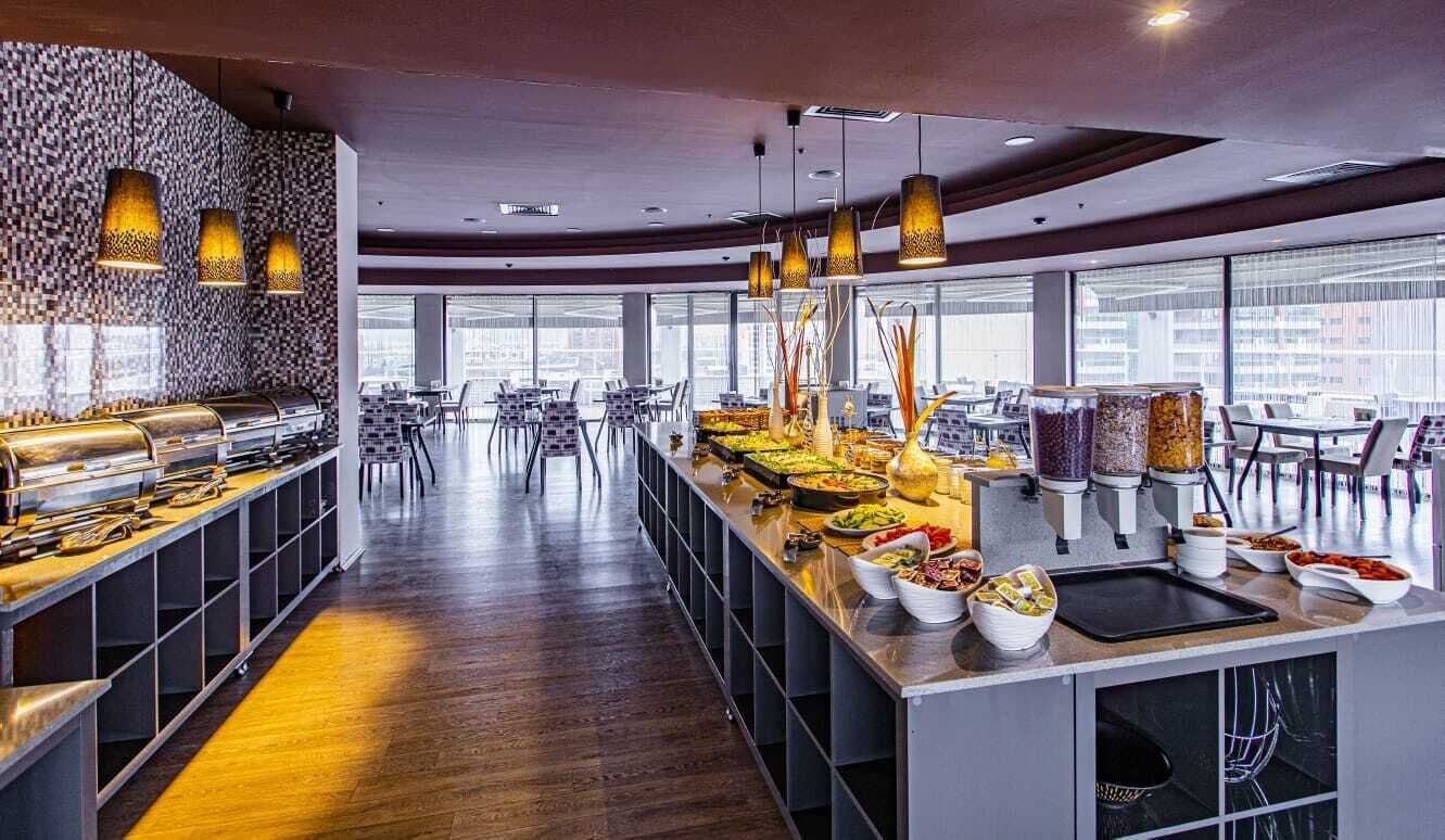 Buffet Photo