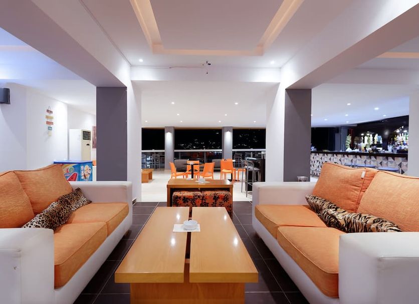 Lounge Photo