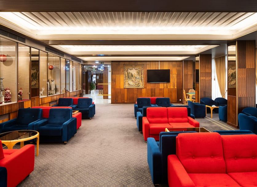 Lounge Photo