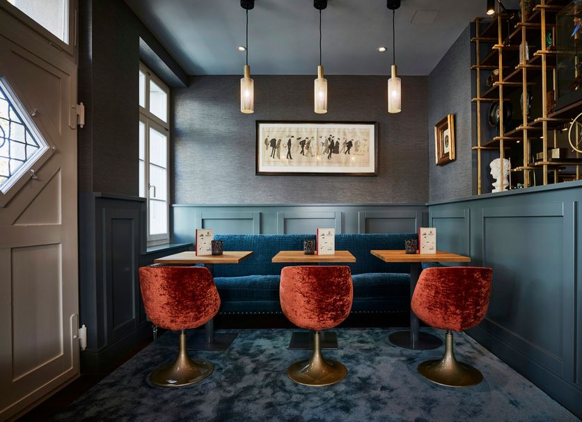 Restaurant Photo