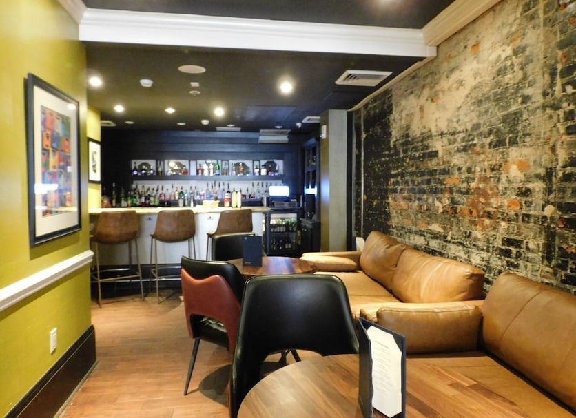 Bar Photo