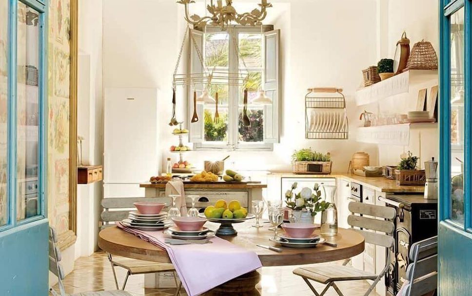 Dining room Photo