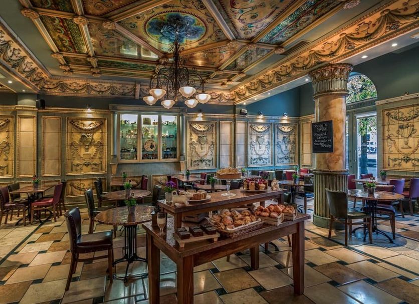 Restaurant Photo