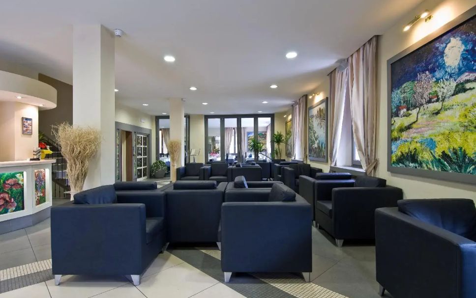 Lobby Photo