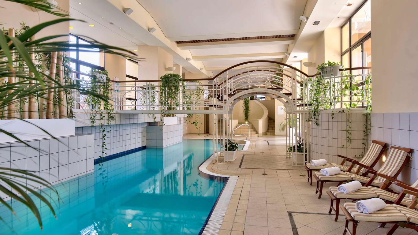 Corinthia Hotel St. Georges Bay
