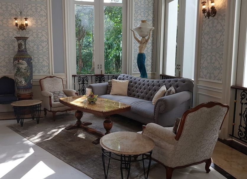 Lounge Photo