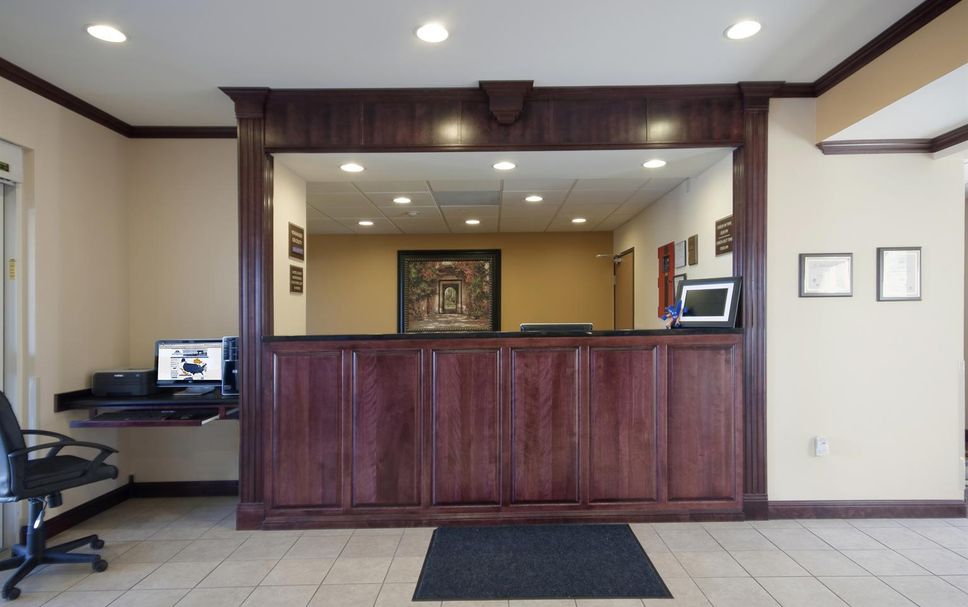 Front desk Photo