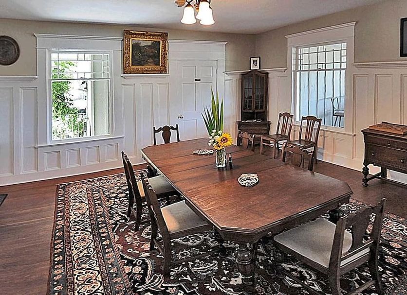 Dining room Photo