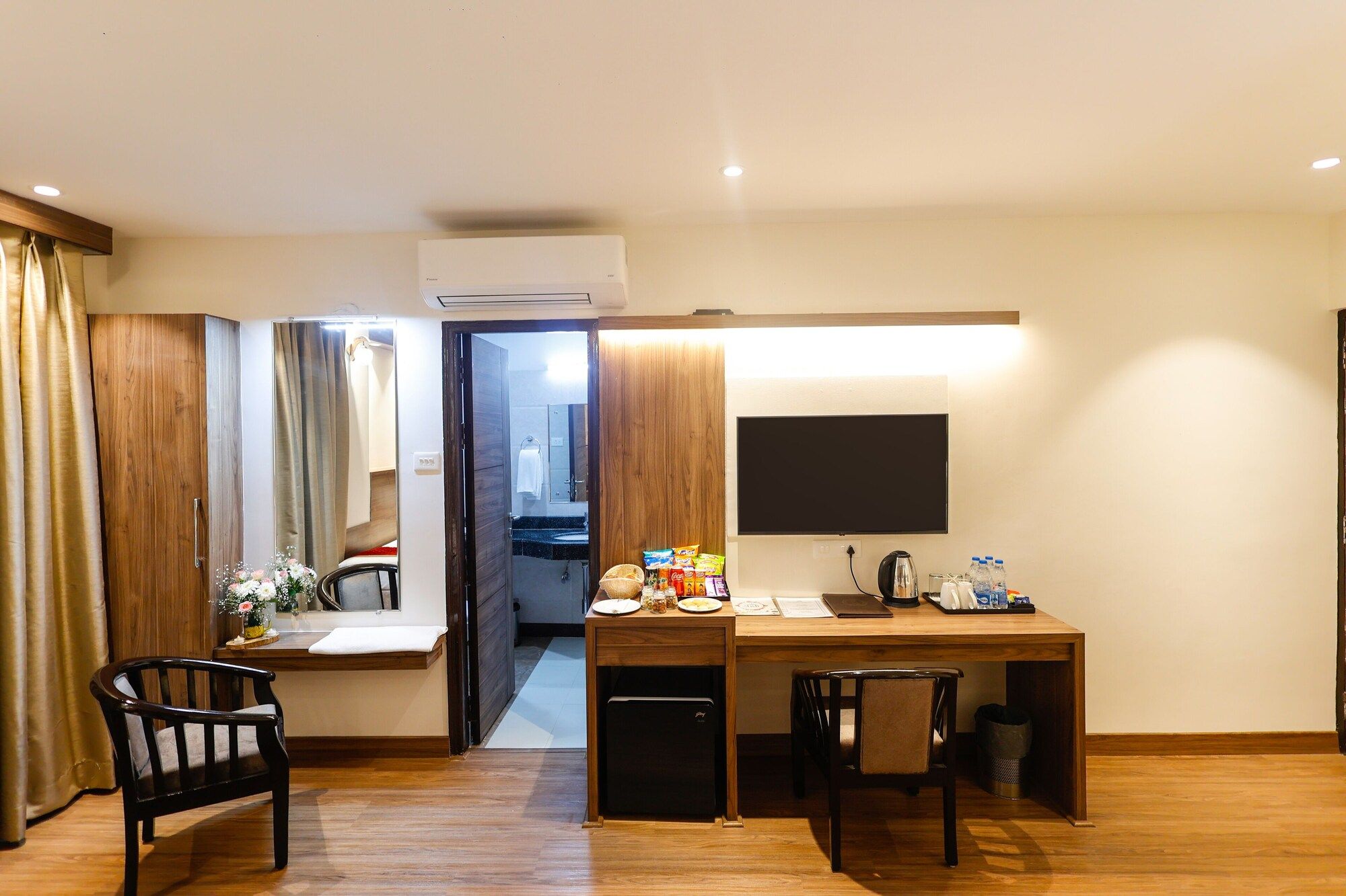 Room amenity