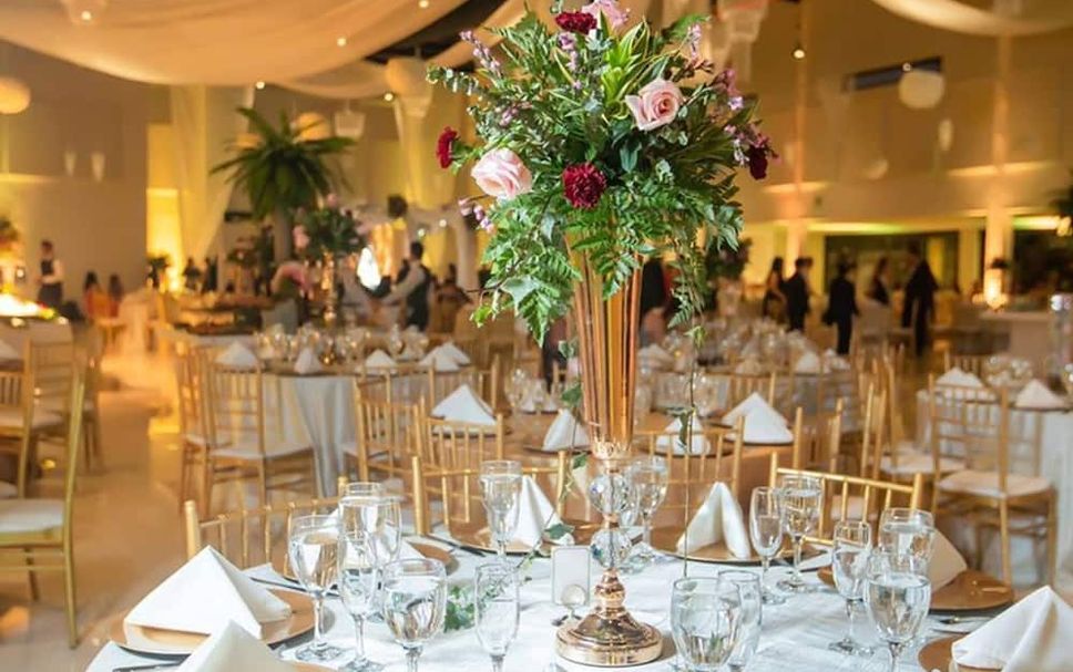 Banquet hall Photo