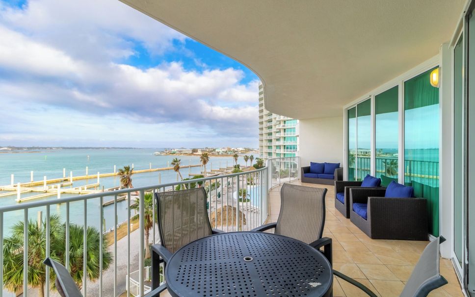 Balcony Photo