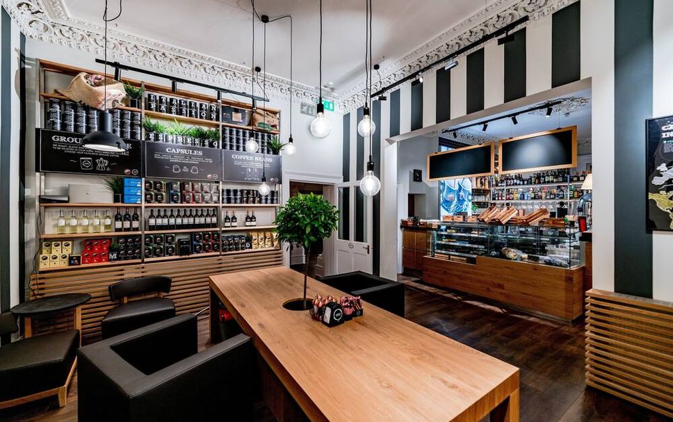 Bar Photo