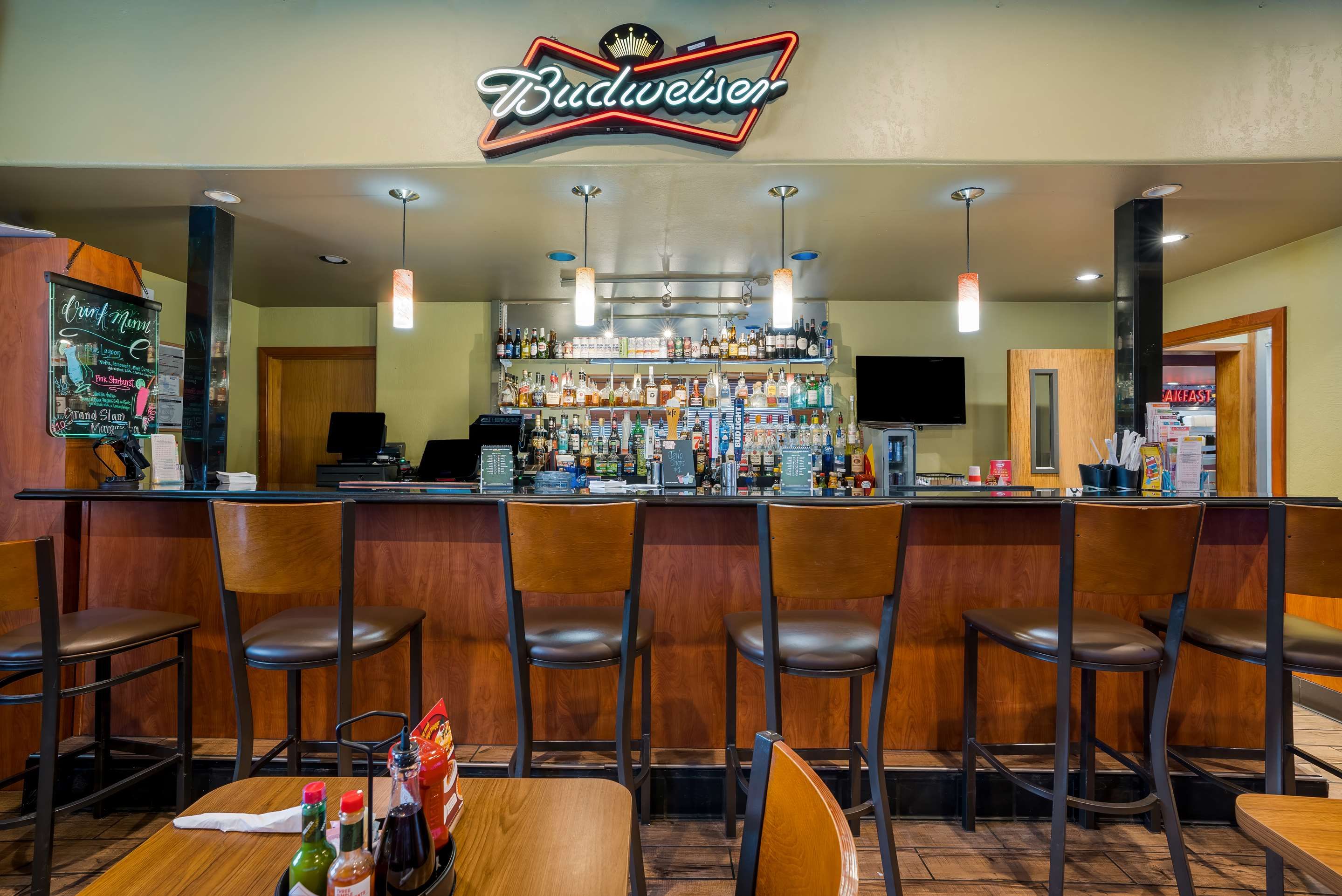 Bar Photo