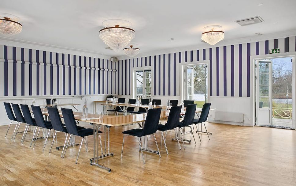 Conference room Photo