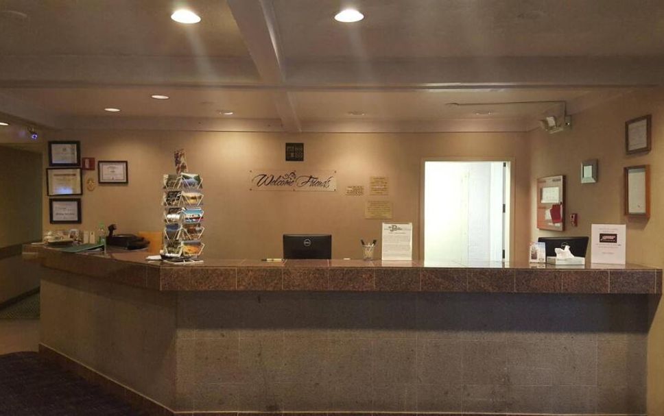 Front desk Photo