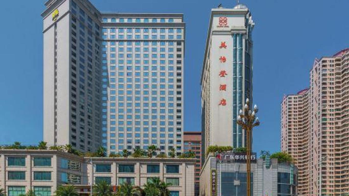 Miraton Hotel