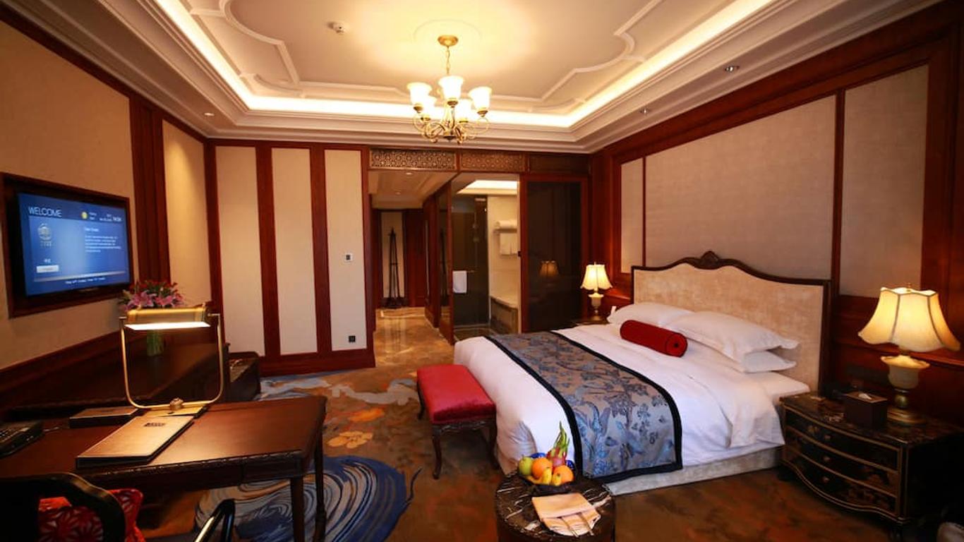 Donghu Hotel