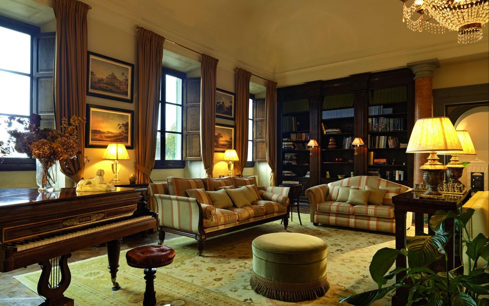 Lounge Photo