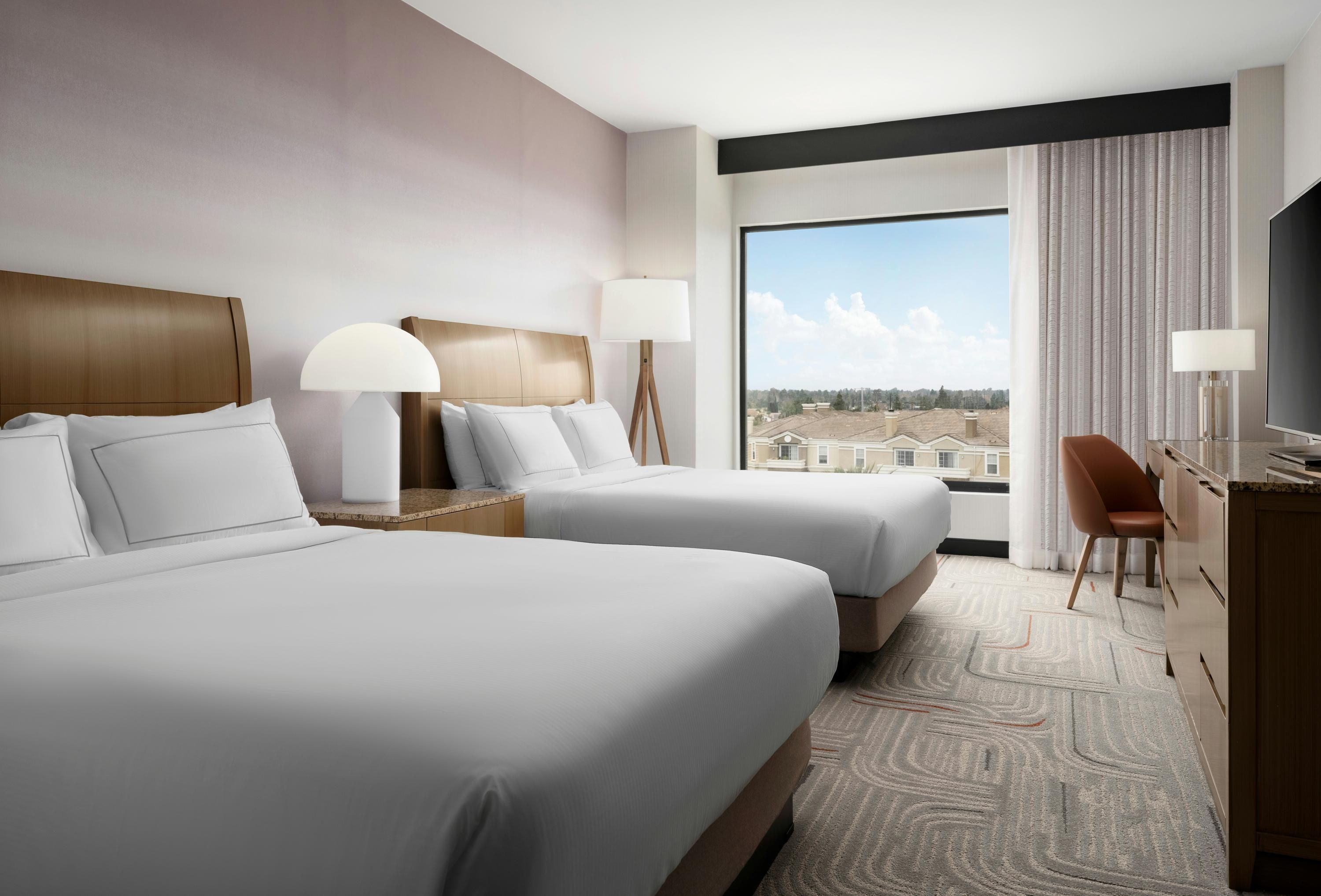 リゾートホテル Hotel Zessa Orange County Airport, a DoubleTree by Hilton, Santa