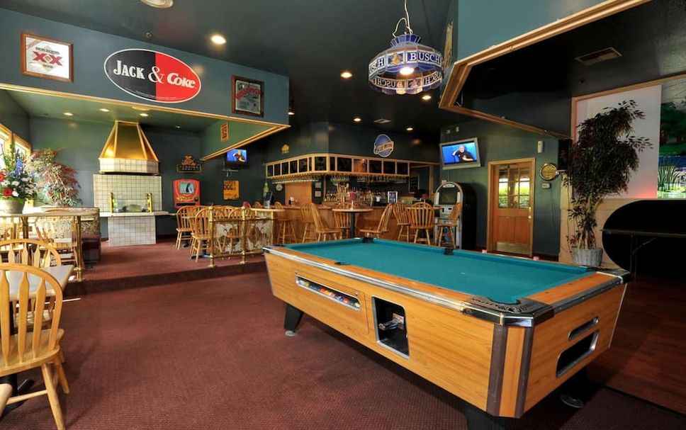 Bar Photo