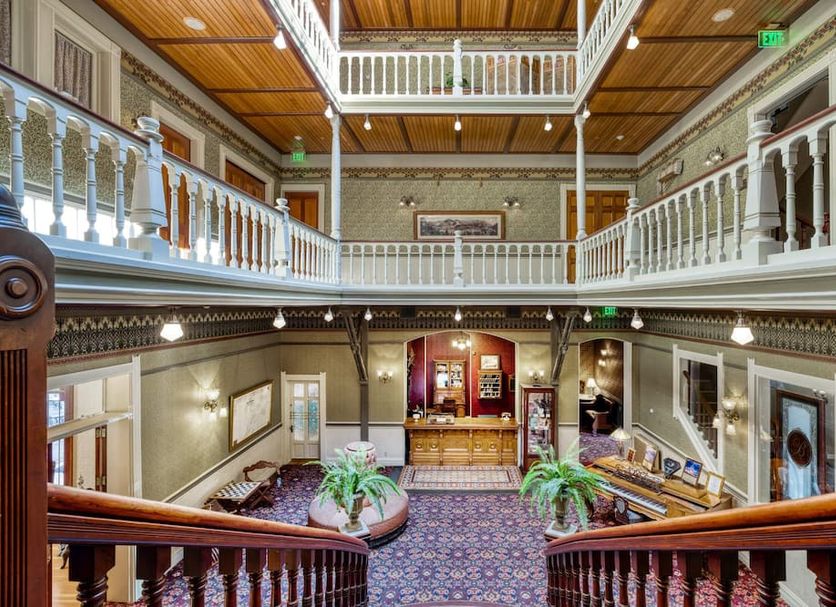 Lobby Photo