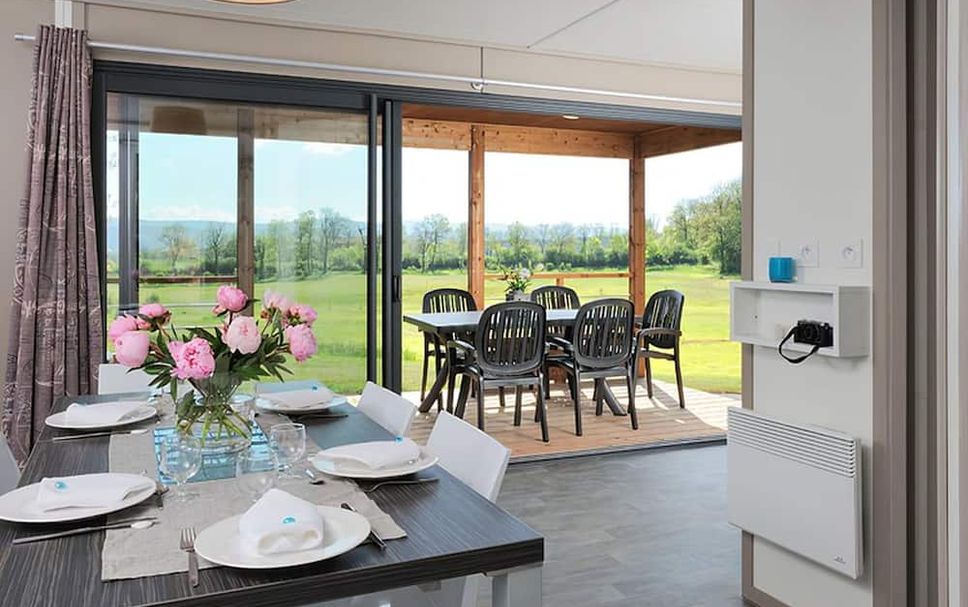 Dining room Photo