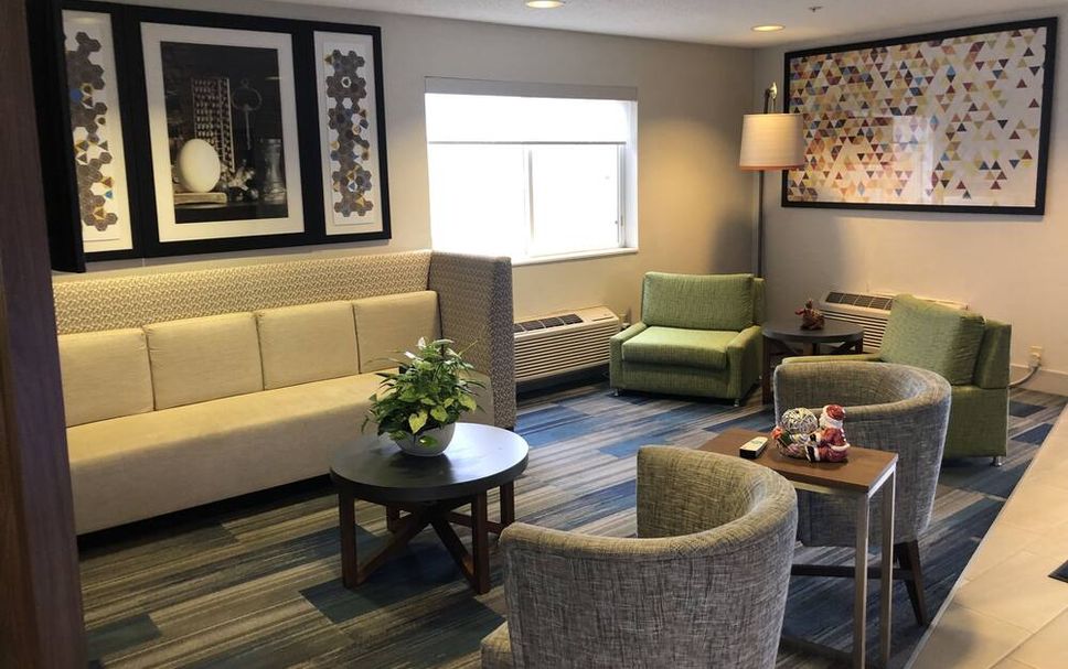 Lounge Photo