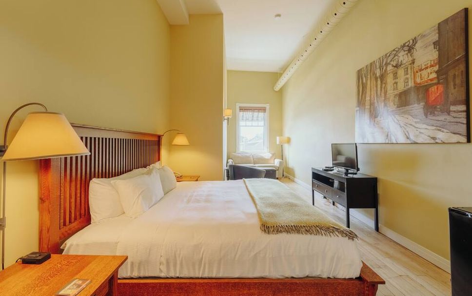Bedroom Photo