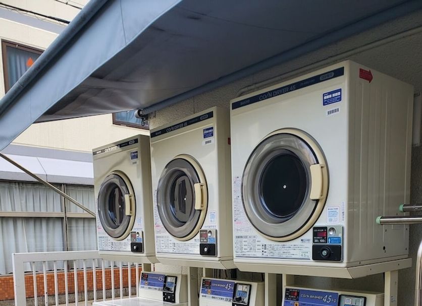 Laundry facility Photo