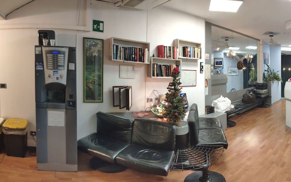 Business center Photo