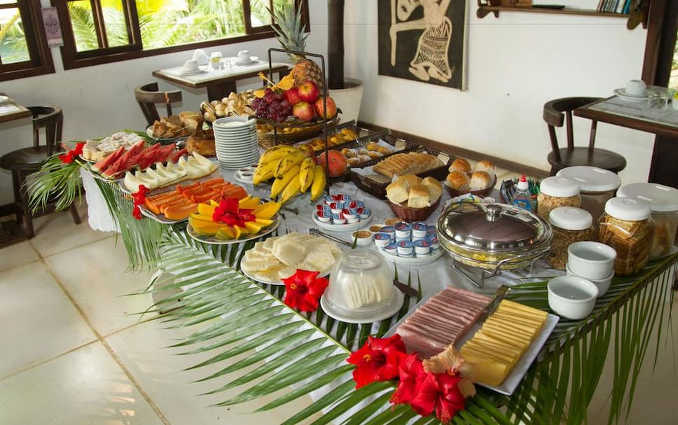 Buffet Photo