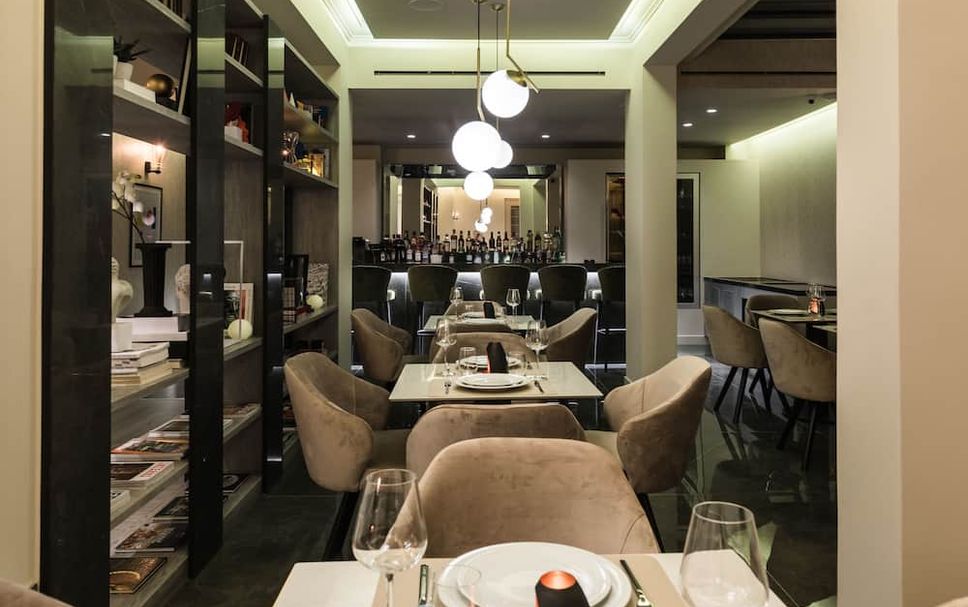 Restaurant Photo