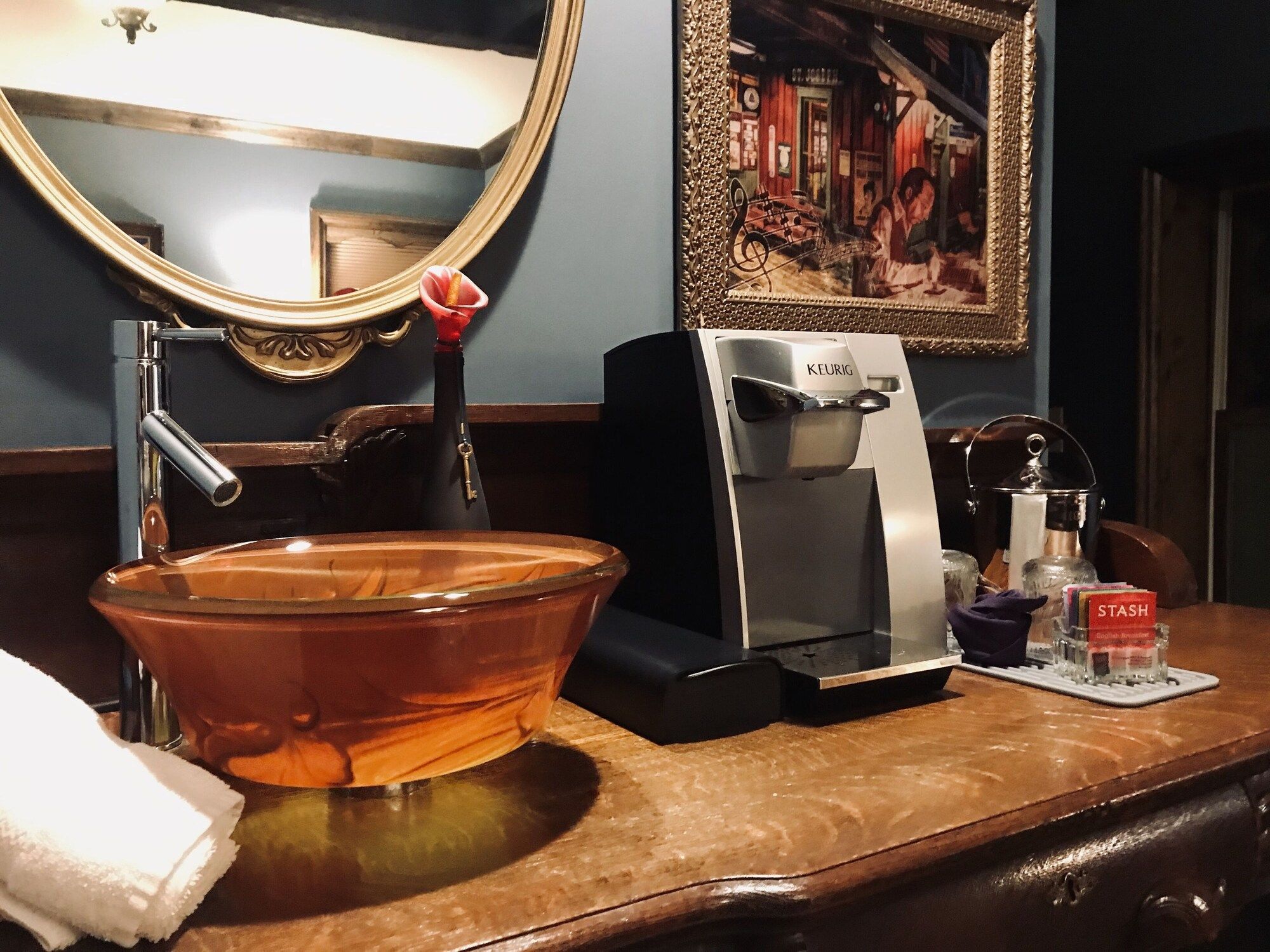 Room amenity