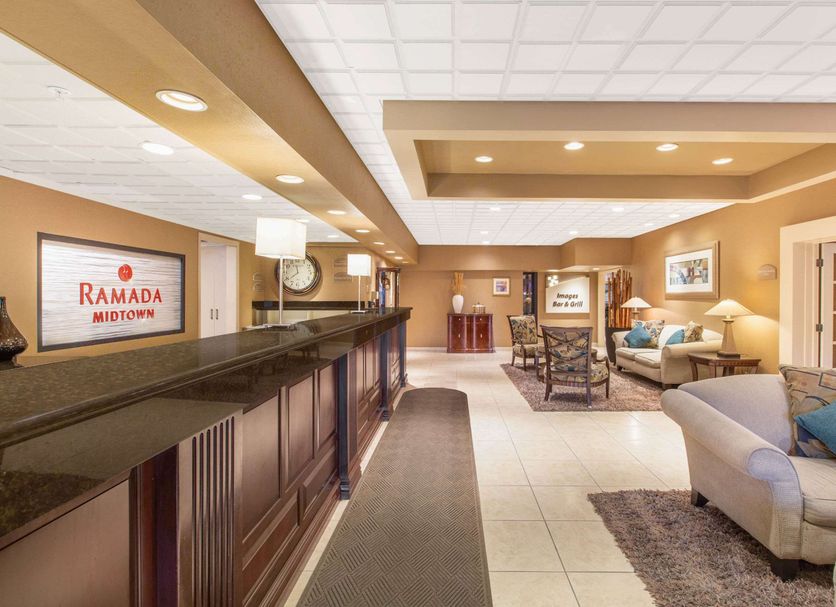 Front desk Photo