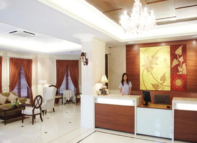 Front desk Photo