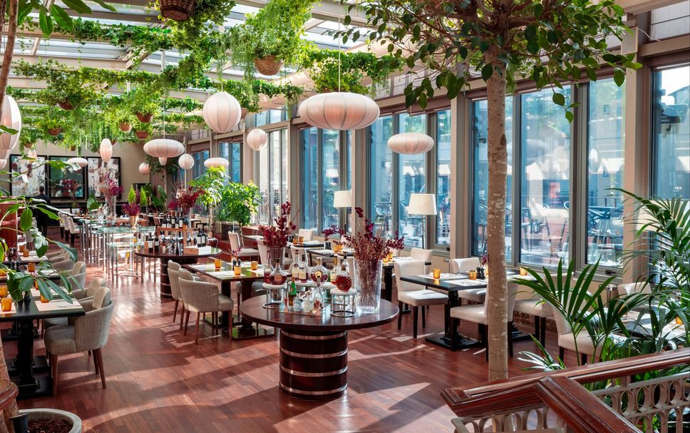 Restaurant Photo