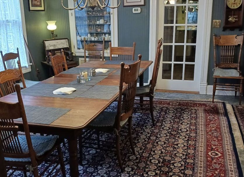 Dining room Photo