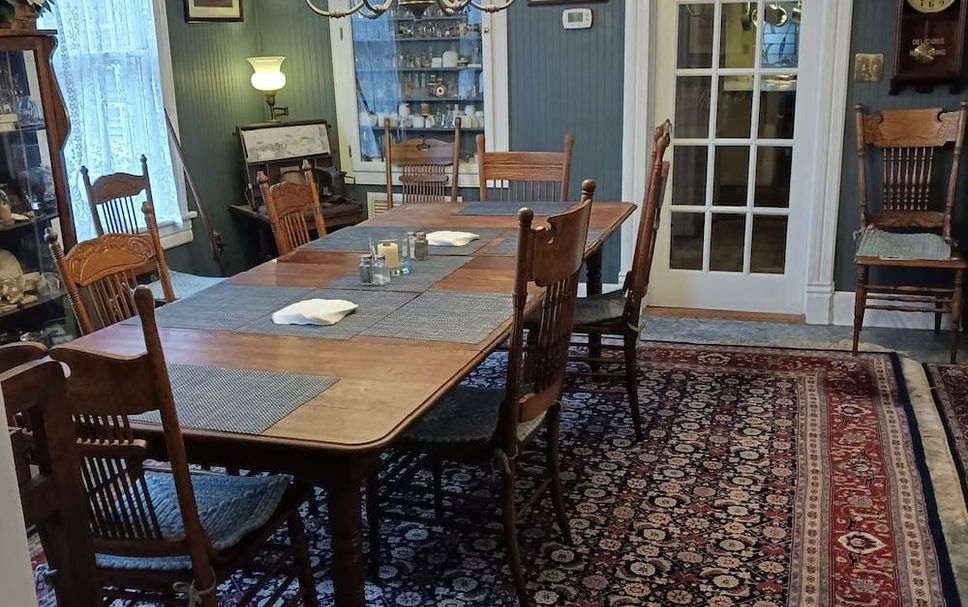 Dining room Photo