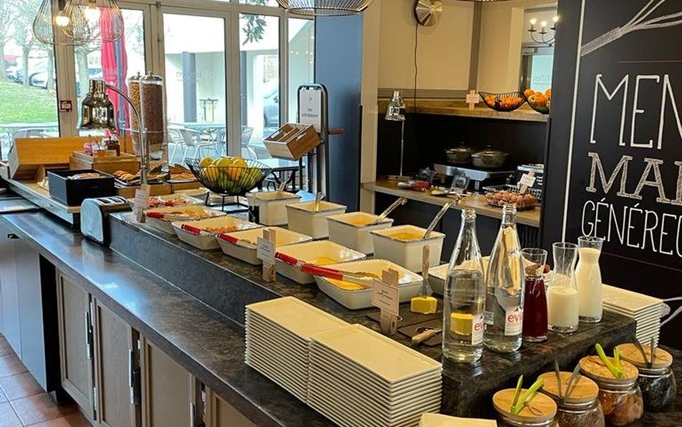 Buffet Photo