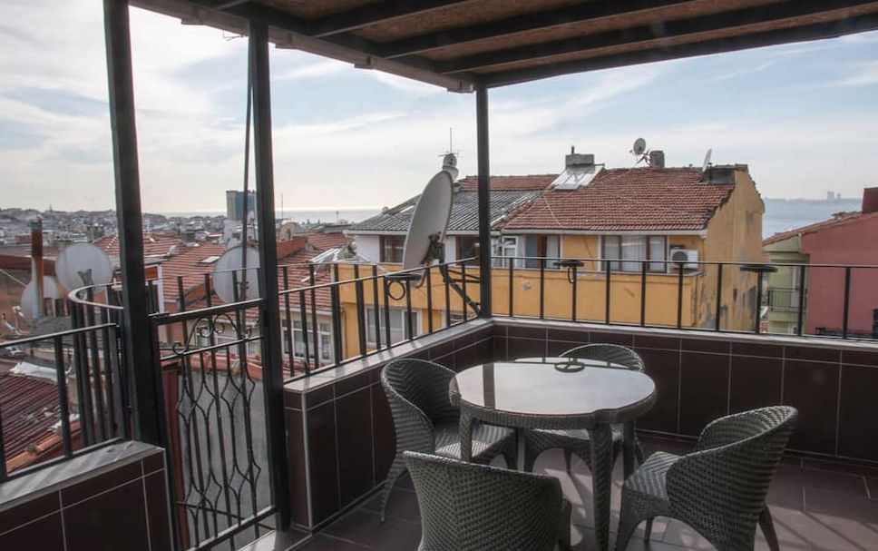 Balcony Photo