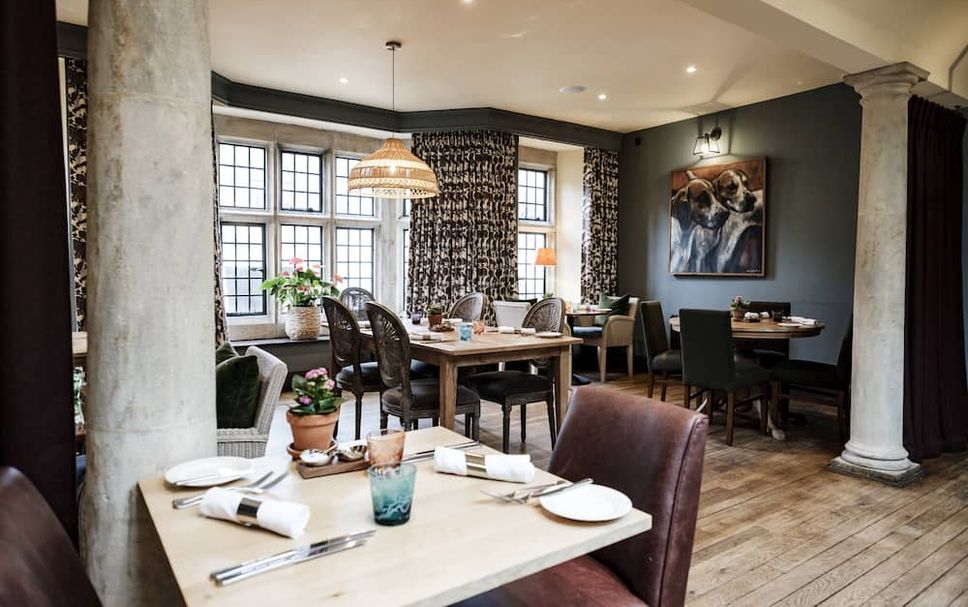 Restaurant Photo