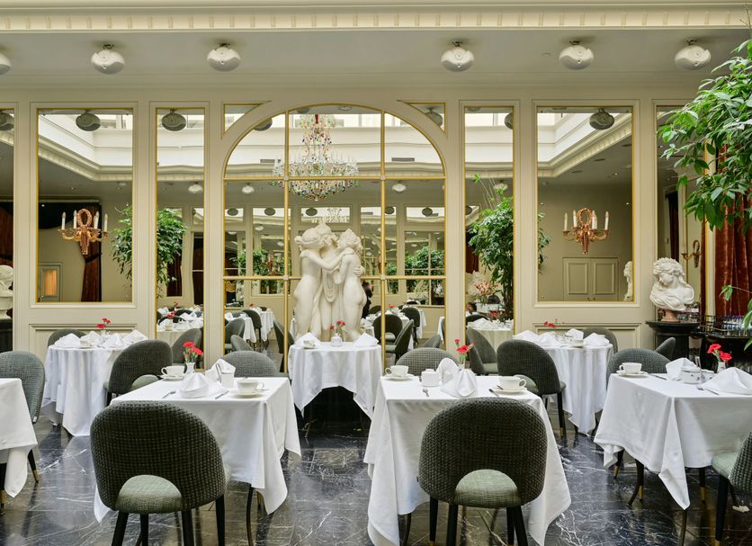 Restaurant Photo