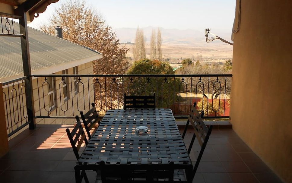 Balcony Photo