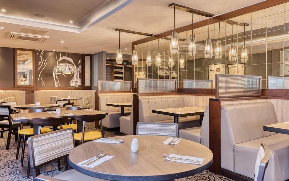 Restaurant Photo