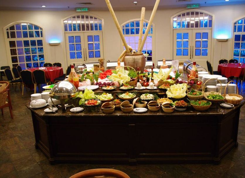 Buffet Photo