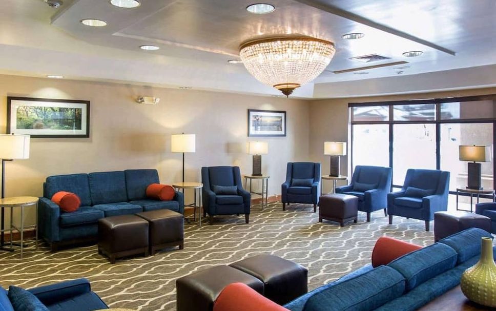 Lounge Photo